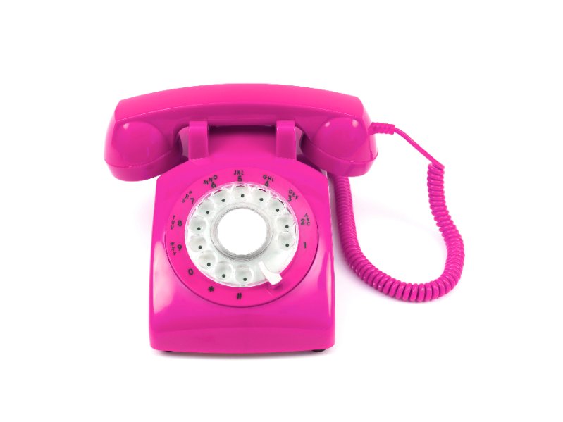 et-si-vous-faites-sonner-le-telephone-rose.jpg