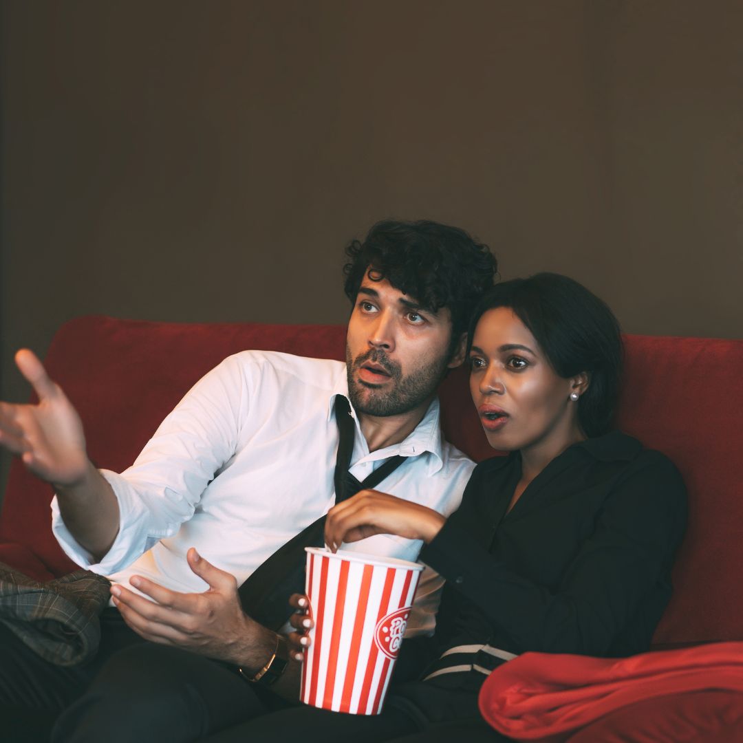 Les films et séries à regarder en couple pour créer des souvenirs complices